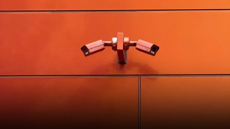 لماذا تحتاج إلى رقم فني كاميرات مراقبة أم الهيمان؟